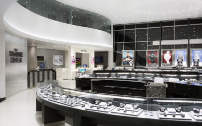 Leslie Talks: Jewelry Interior Design to Improve Business Sales